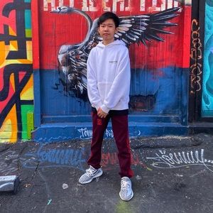 Meet your Posher, Eric